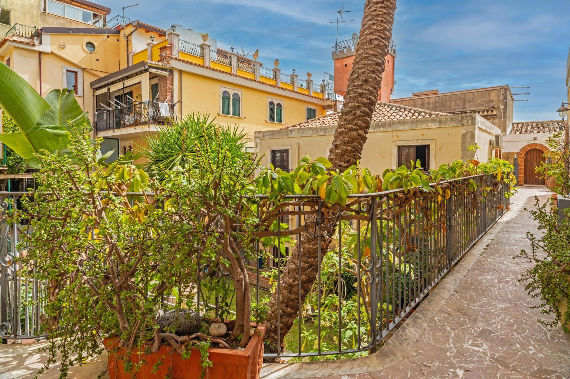 Casa Florio Apartment Taormina Ngoại thất bức ảnh